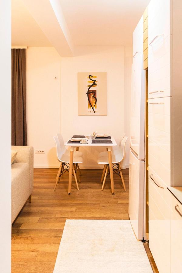 Lina - Prn, Tower Prishtina Apartment Пристина Екстериор снимка
